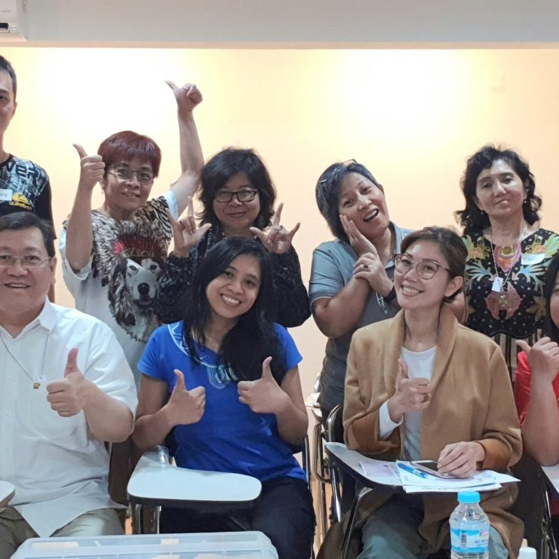peserta kelas vibrational healing dari medan surabaya jakarta